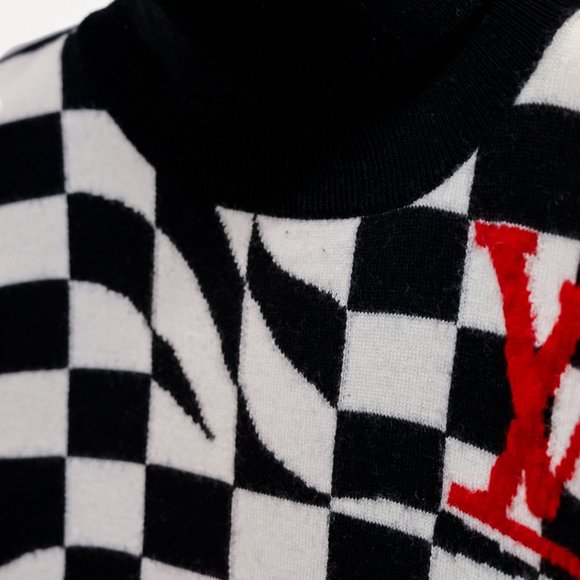Louis Vuitton Distorted Damier Turtleneck - Picture 8 of 11